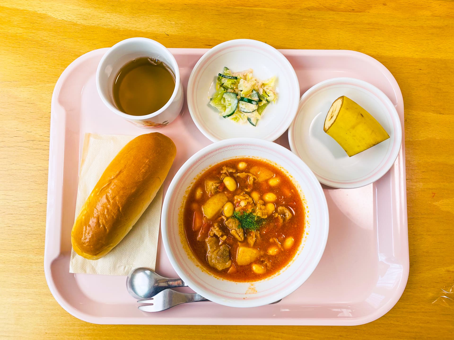 給食の写真